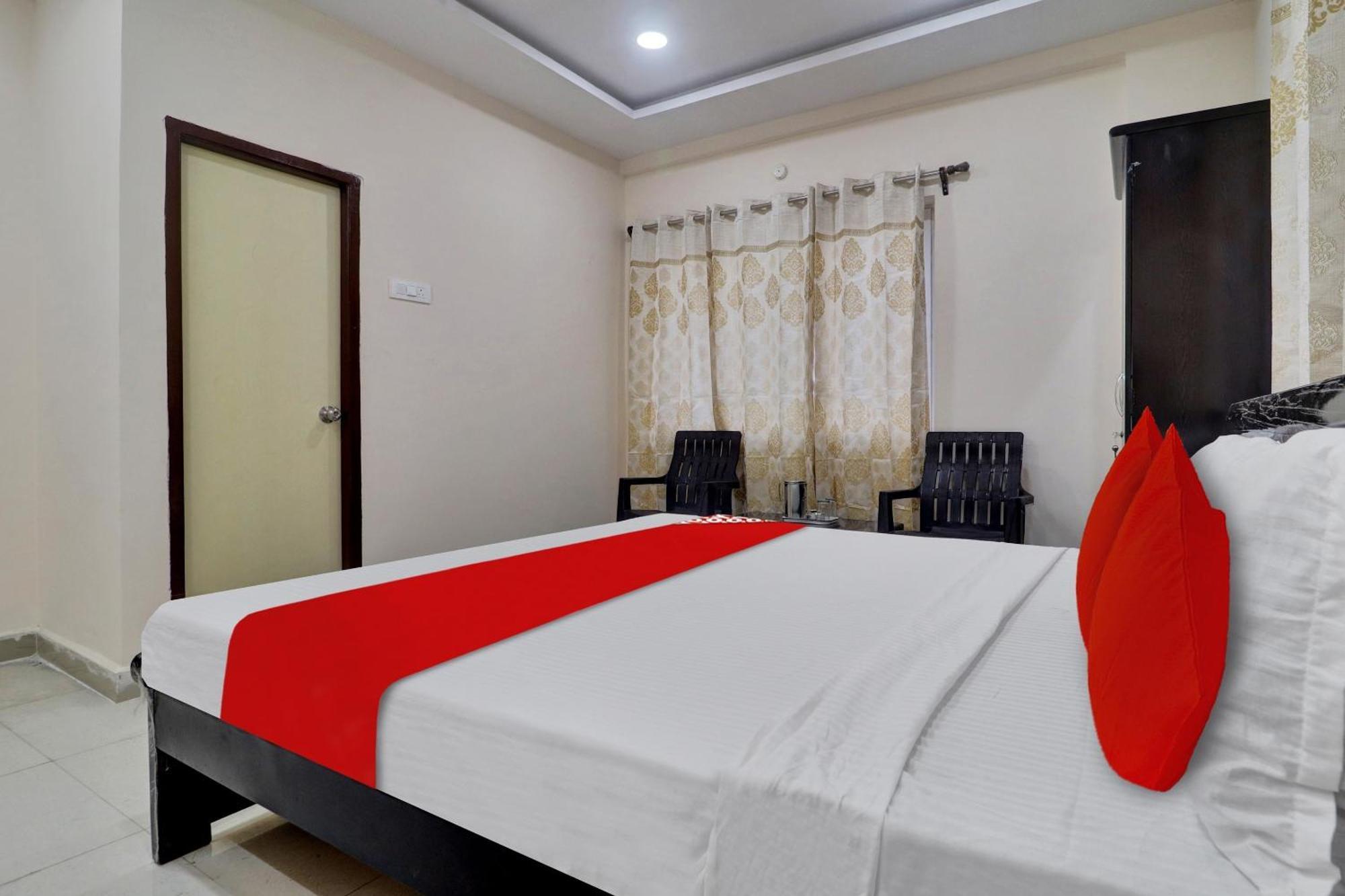 Hotel O Shri Ganesh Near By Himayatnagar,Ashok Nagar,Rtc X Roads Hyderabad Eksteriør billede